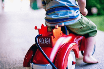 2024年屬性金的女孩名